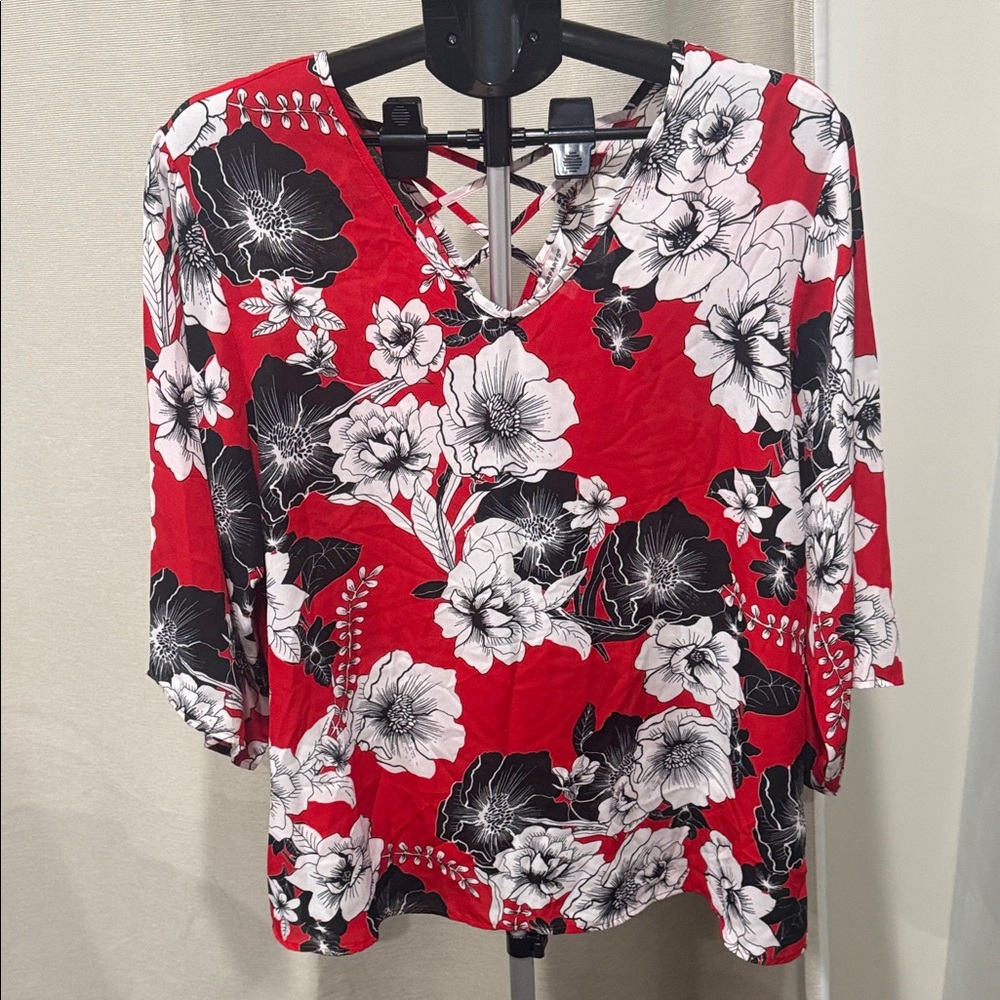 Counterparts Red and Black Floral Blouse